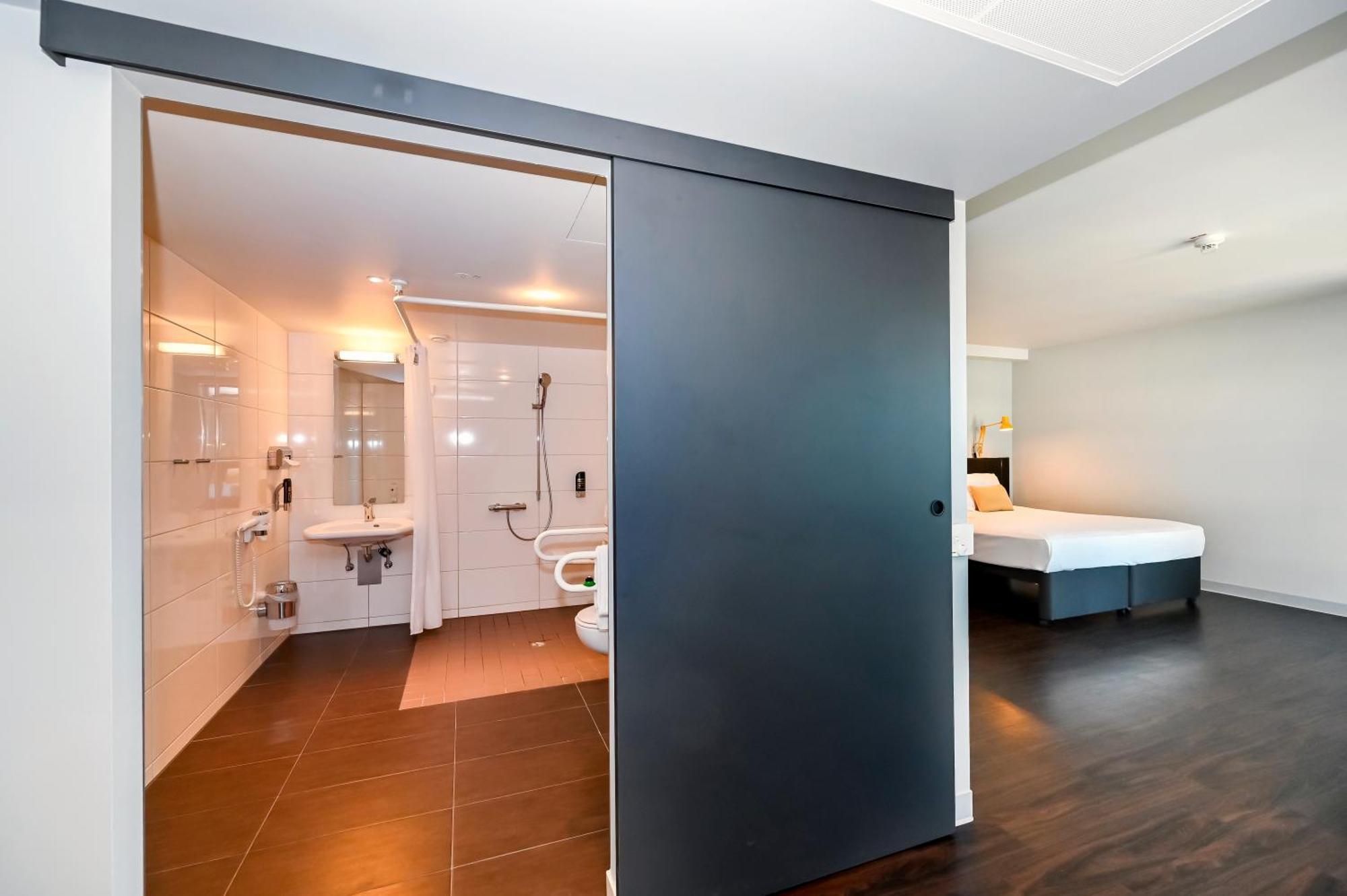 Staycity Aparthotels Heidelberg Exterior photo