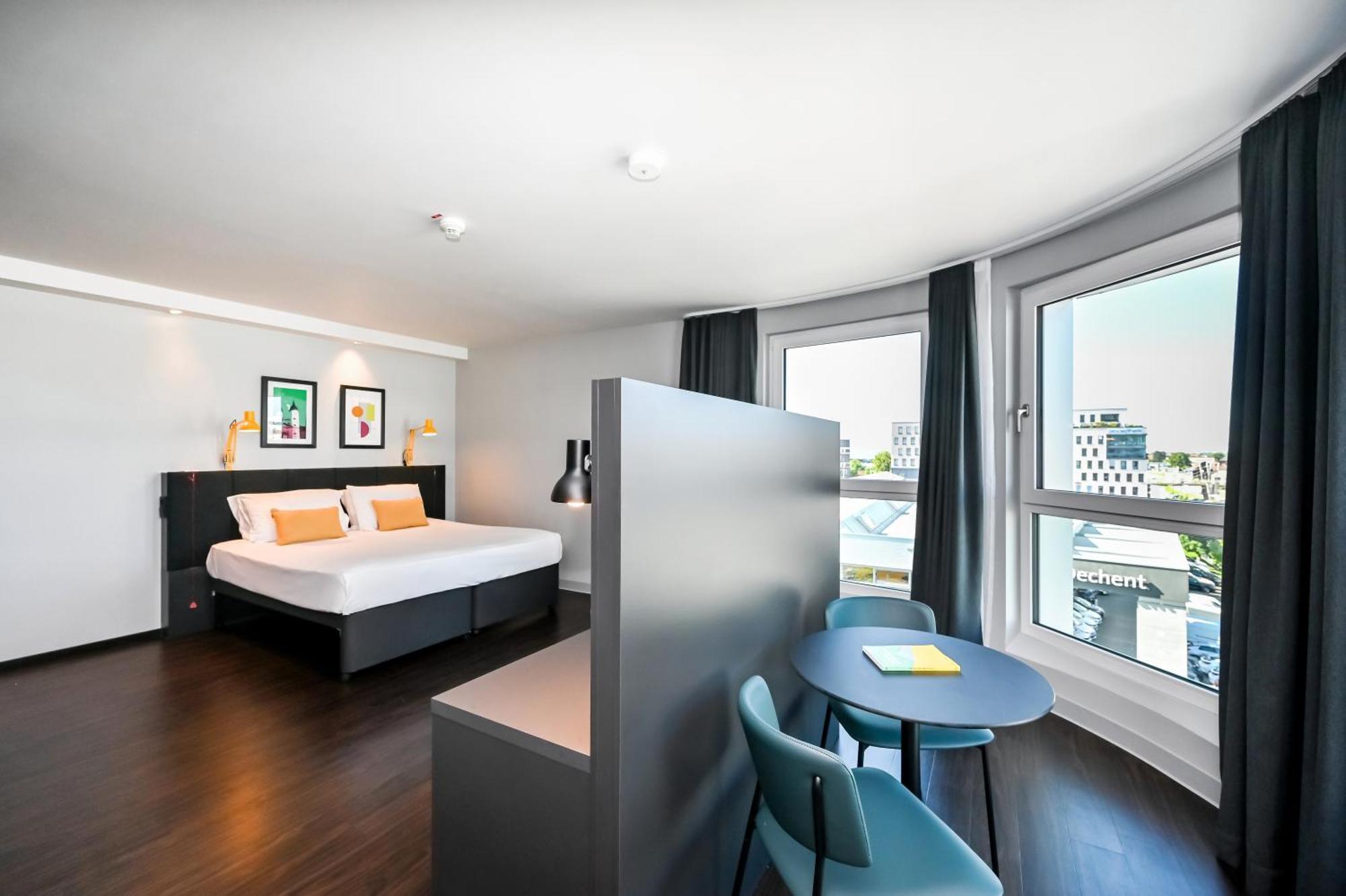 Staycity Aparthotels Heidelberg Exterior photo