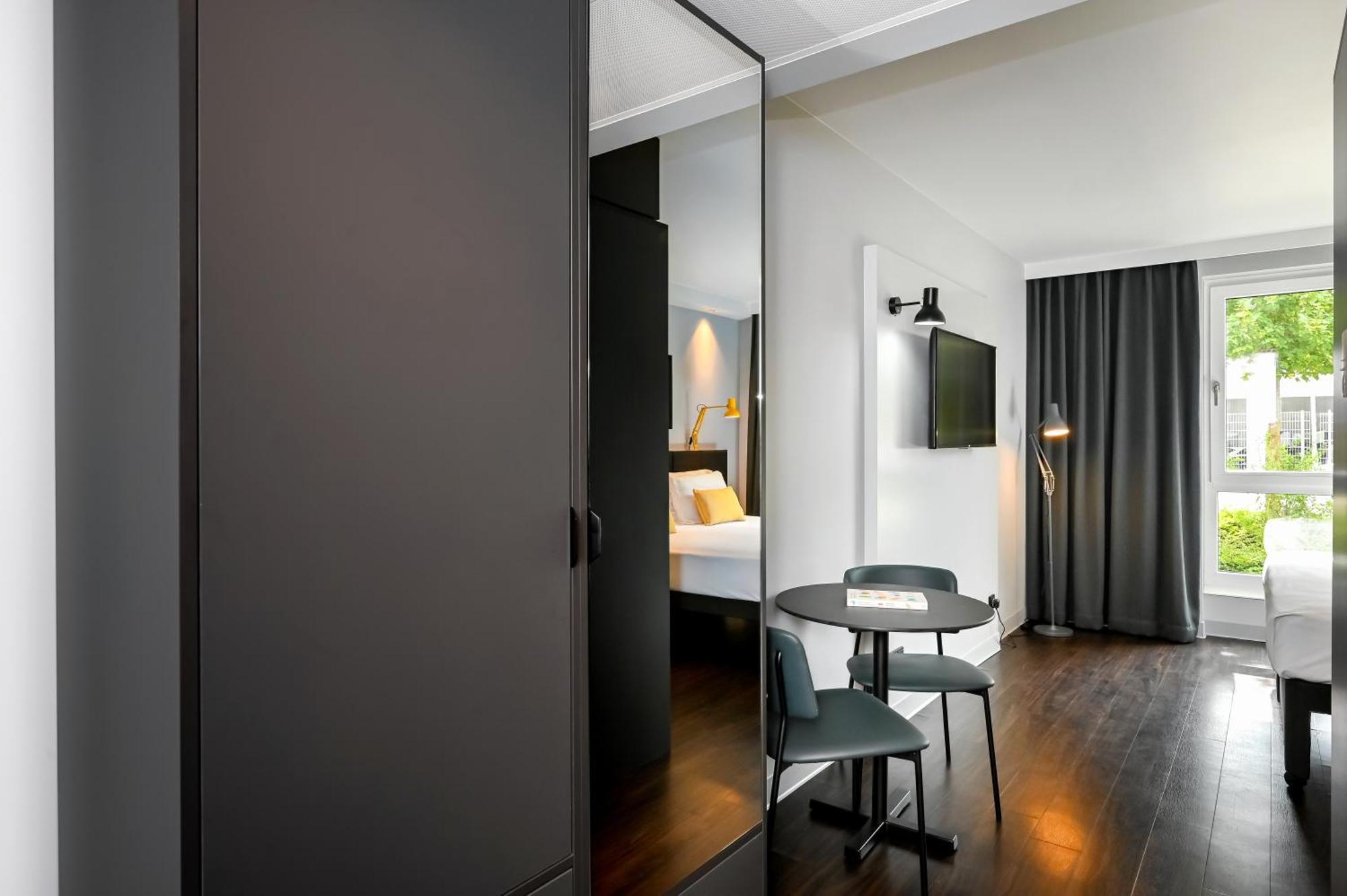 Staycity Aparthotels Heidelberg Exterior photo